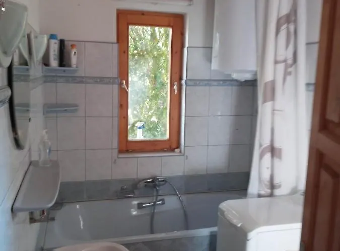 Felsooersi Nyugalom بيت للعطل Felsőörs